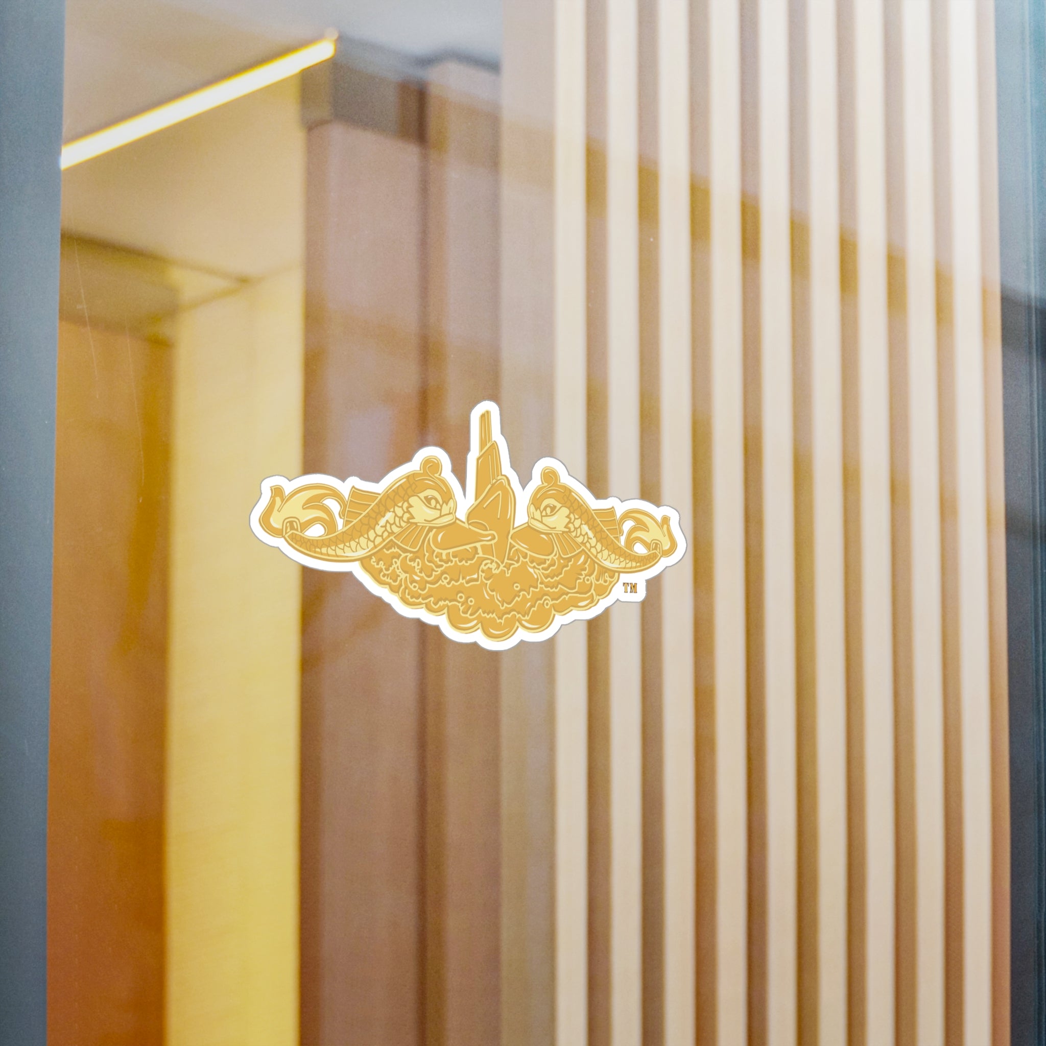 Kiss-Cut Vinyl Decal - Navy - Submarine Badge - Gold wo Txt